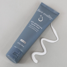 Load image into Gallery viewer, 10% Advanced Acne Med