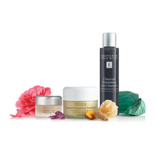 Load image into Gallery viewer, Camellia Glow Solid Face Oil